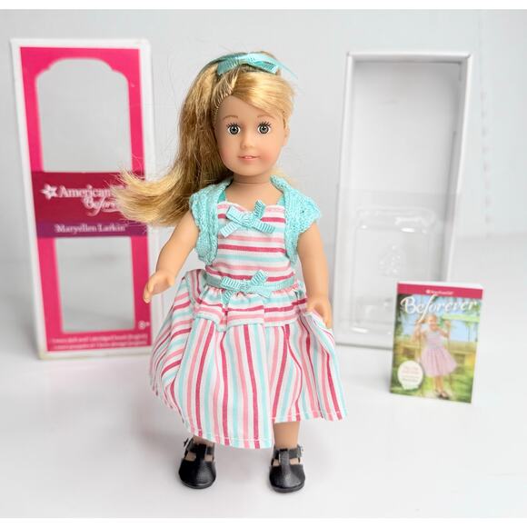 American Girl MaryEllen Doll Mini 50s Meet Outfit Pantie Hair Bow Shoes Book Box - Picture 9 of 9